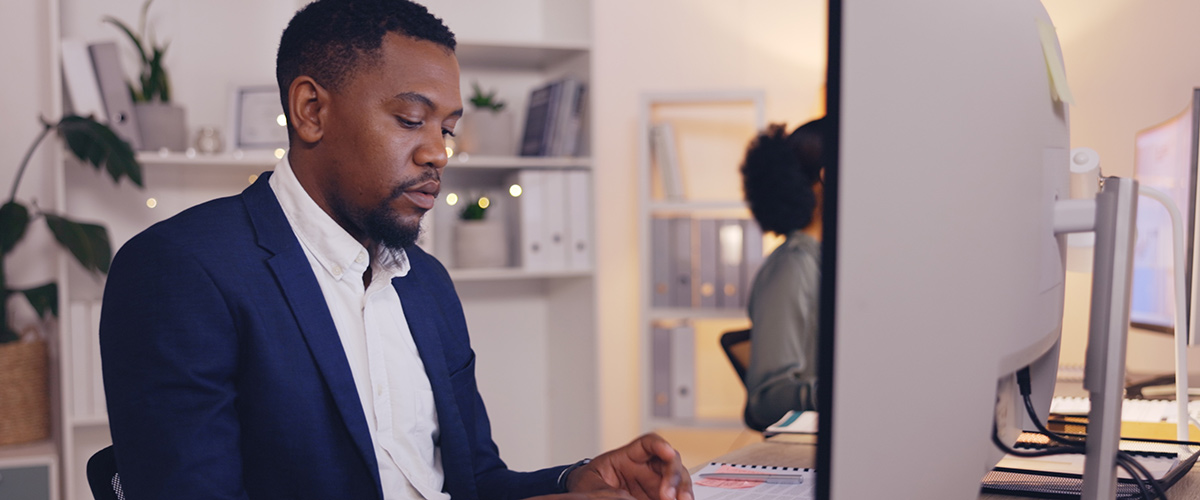 Payrolling of benefits in kind