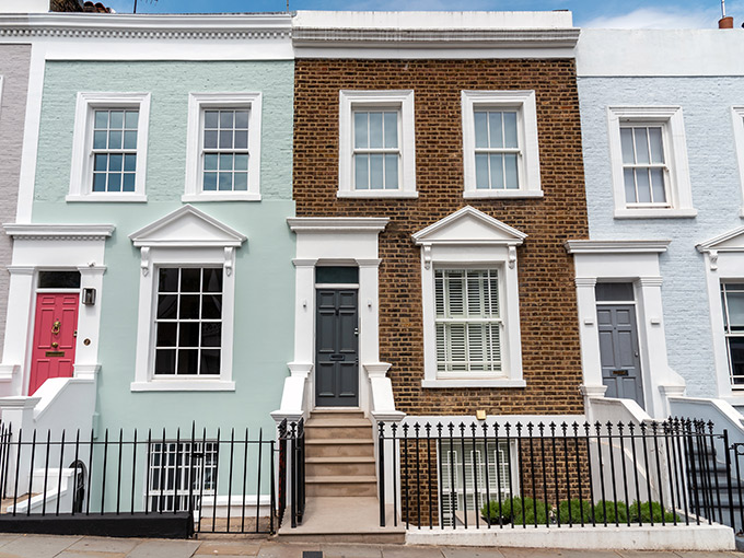 Investing in UK property as a non-resident: SDLT, CGT, IHT and other tax rules explained
